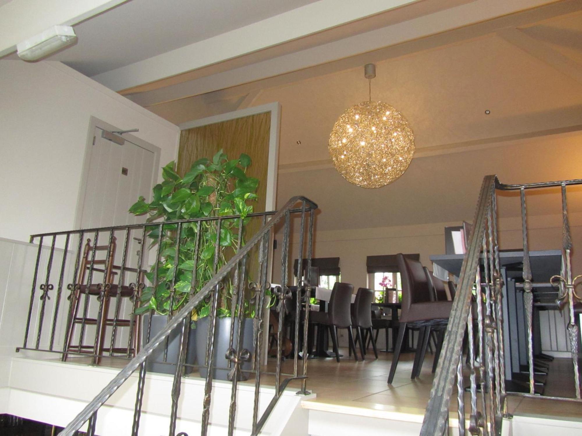 Hotel Klein Nederlo Vlezenbeek 외부 사진